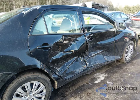 2010 Toyota Corolla Le z USA, uszkodzony, nr VIN JTDBU4EE5A9102190